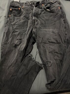 Levi's Slim Black Distressed Women's Jeans